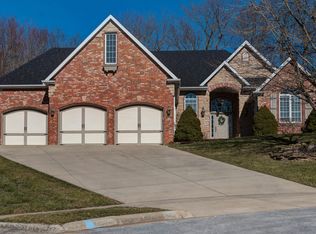 5850 S Northern Ridge Rd, Springfield, MO 65810