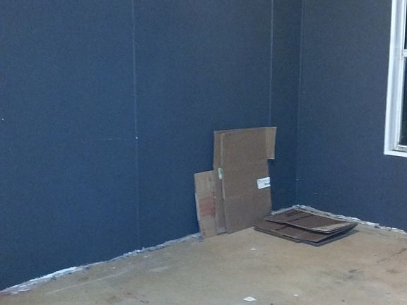 4th image of 301 Hatcher Dr
