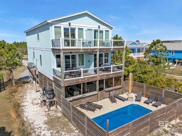 1261 W Lagoon Ave, Gulf Shores, AL 36542