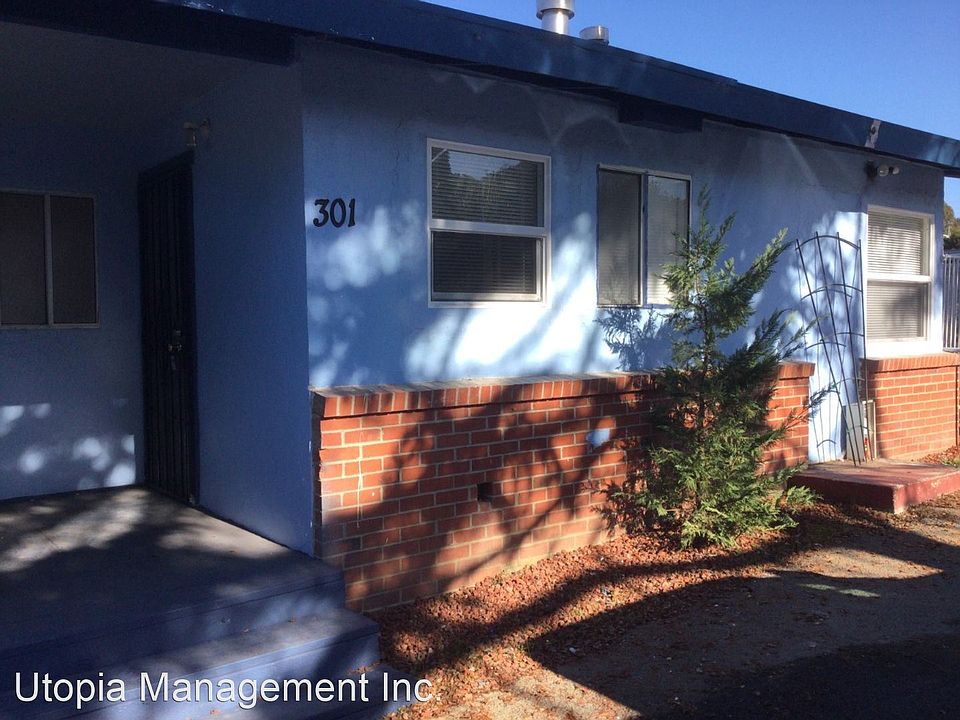 1st image of 121 Lincoln Rd W APT 301