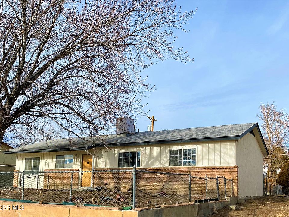1st image of 3806 Country Club Dr
