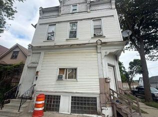2100 W Orchard St, Milwaukee, WI 53204
