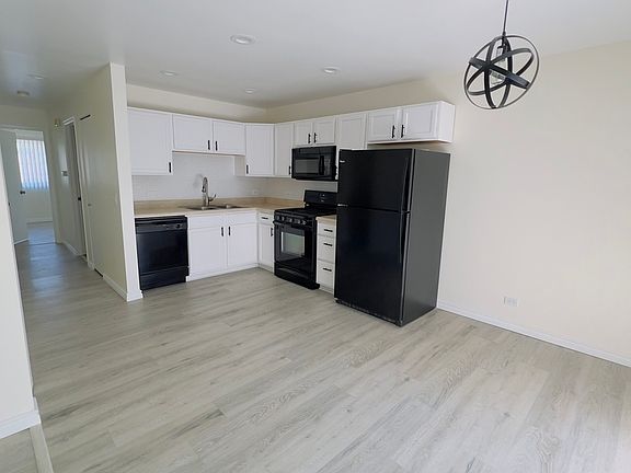 2nd image of 607 Buckskin Ln #607