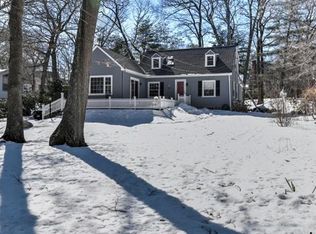 445 Greendale Ave, Needham, MA 02492