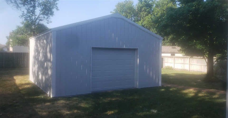2nd image of 1301 E Spring Cir