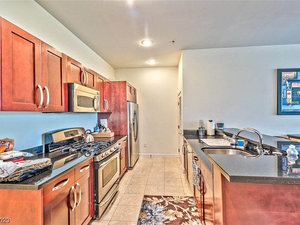 1st image of 4585 Dean Martin Dr Unit 202