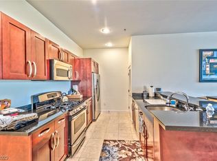 4585 Dean Martin Dr UNIT 202, Paradise, NV 89103