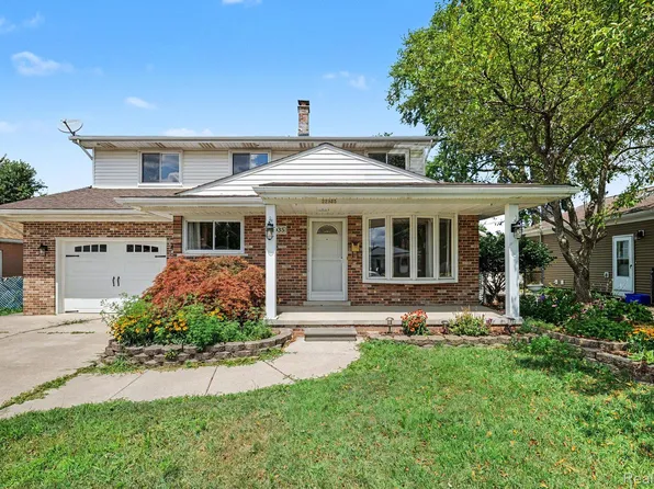 22935 Allor St, Saint Clair Shores, MI 48082