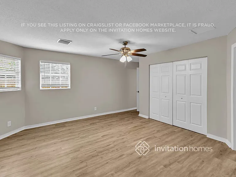 319 SW 9th Ave — Photo 12