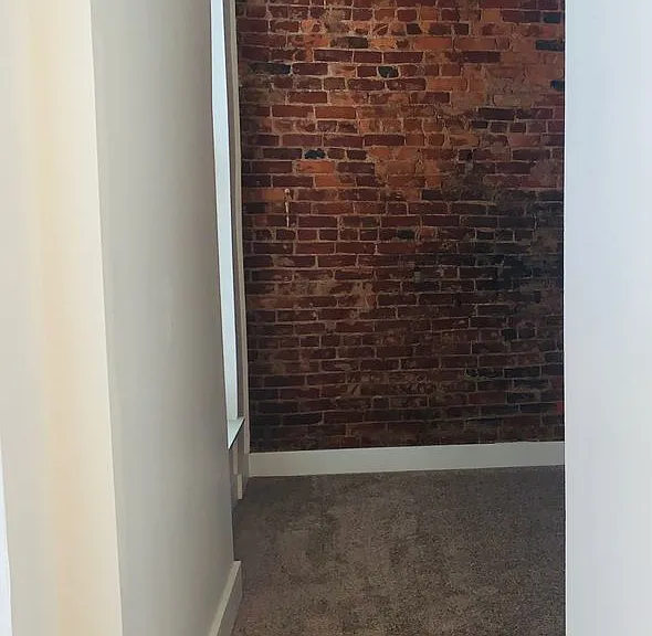 1009 S 3rd St — Photo 5