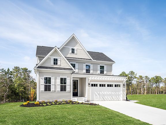 Freemont with Rear Covered Porch