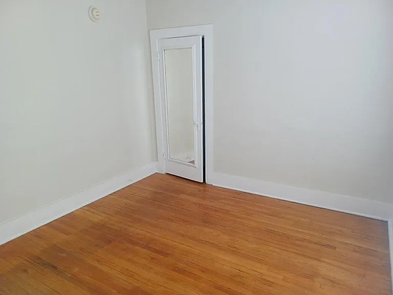 1423 S Peoria Ave #2 — Photo 4
