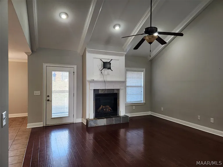 1782 Benson St — Photo 9