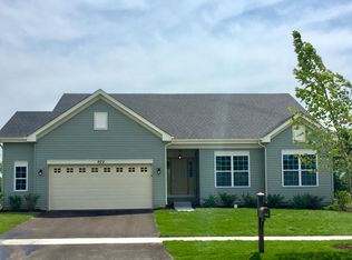 922 Bailey Rd, Sycamore, IL 60178