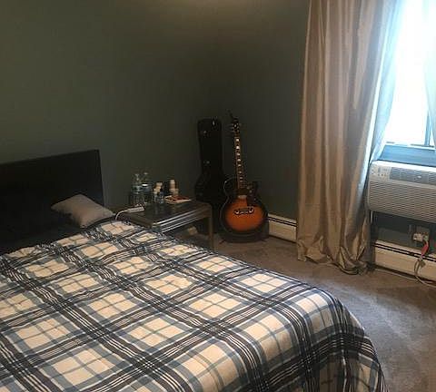 5th image of 8503 W Catherine Ave #214-3