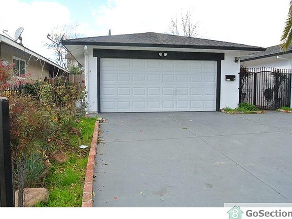 2nd image of 2116 Manzanita Way