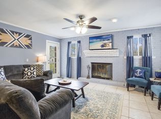 4835 Viewcrest Rd, San Antonio, TX 78217