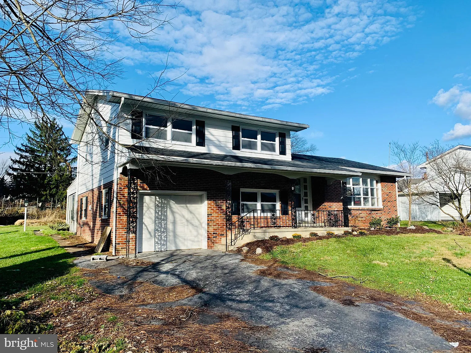 215 Rothermel Blvd photo 1