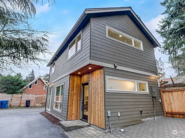 1216 NE 98th Street, Seattle, WA 98115