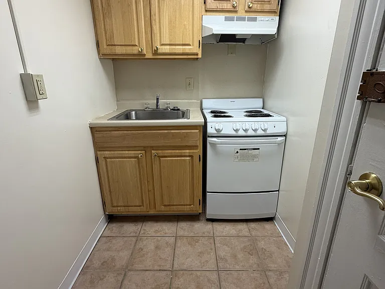 62-63 Boylston St #U314 — Photo 7