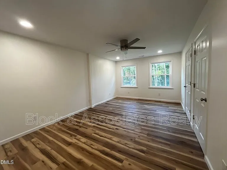 101 Wyoming Dr — Photo 12