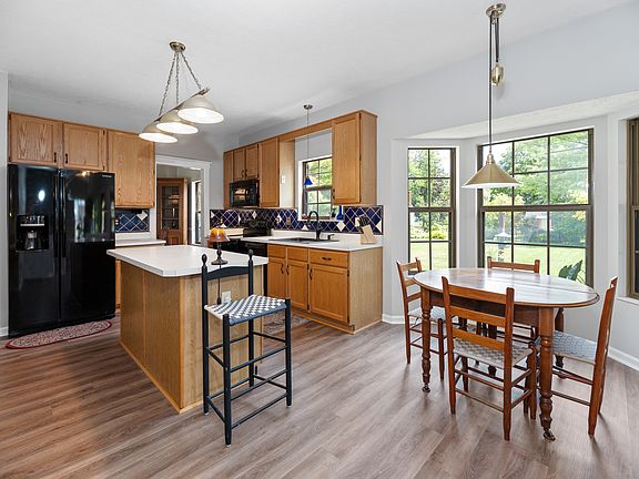 5th image of 13143 Knollton Ct