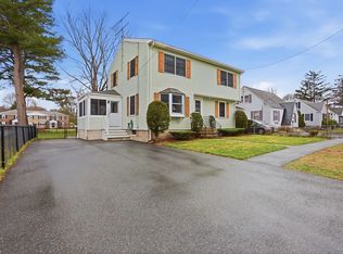 9-9 Veterans Memorial Dr #A, Peabody, MA 01960