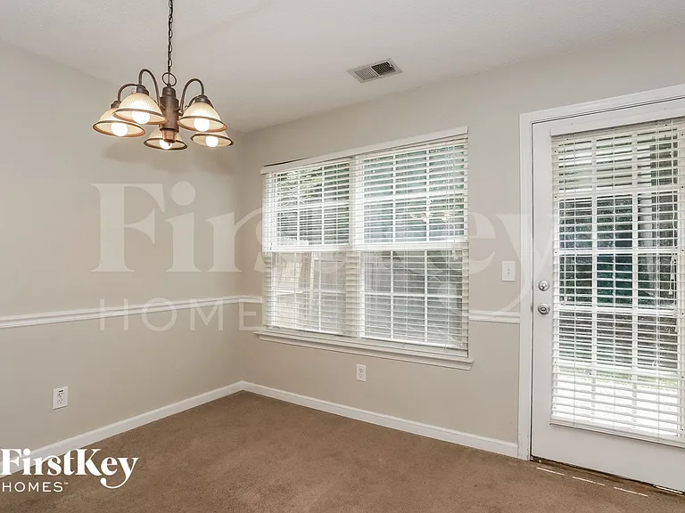 128 Watercress Ct — Photo 5