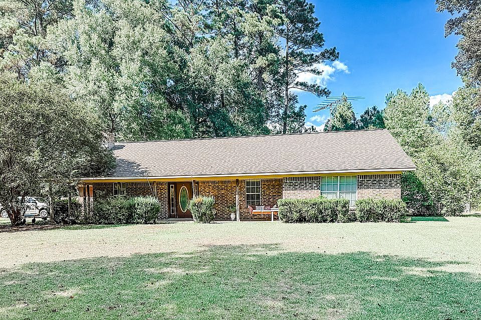 1st image of 158 Cottonwood Ln