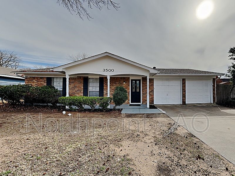 3500 Brambleton Pl, Forest Hill, TX 76119 Zillow