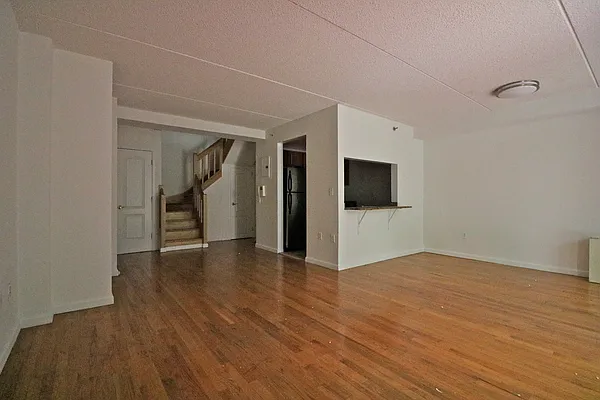 Rented by Tolmas Corporation | media 11