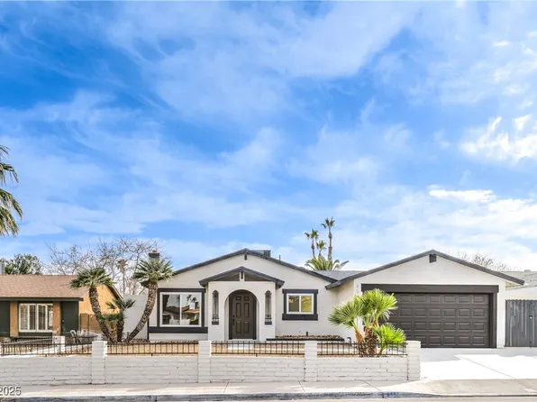 6597 Mountainwood Ln, Las Vegas, NV 89103