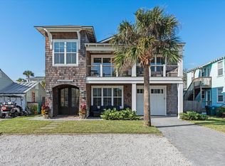 816 2nd St, Neptune Beach, FL 32266