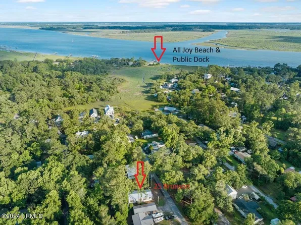 25 Brunson St #A, Bluffton, SC 29910