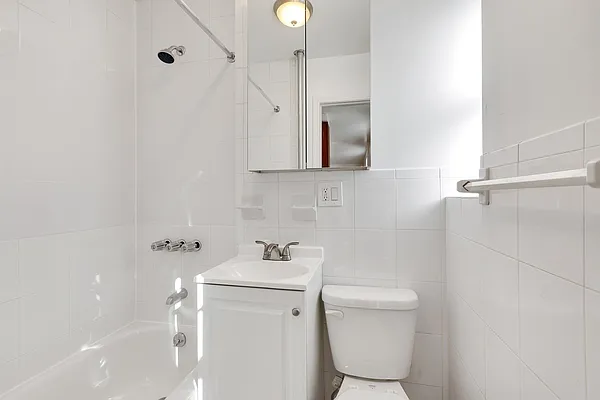 Rented by Brown Harris Stevens | media 21