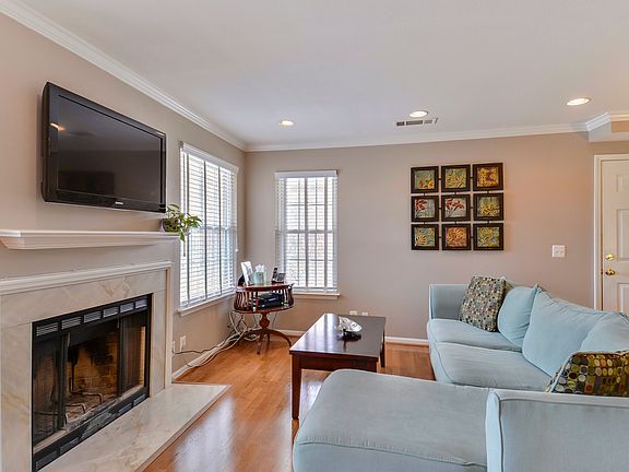 3rd image of 10821 Hampton Mill Ter APT 200