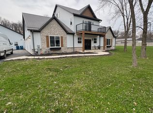 1151 Old Porter Rd, Porter, IN