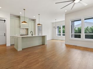 207 W Wrangler St, Meridian, ID 83646
