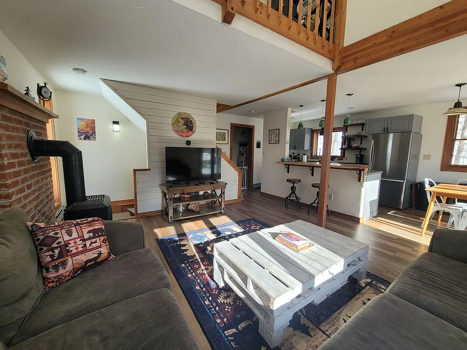 194 Reservoir Rd