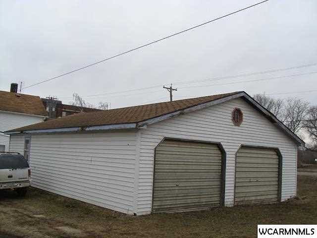 2nd image of 271 N Centennial Dr
