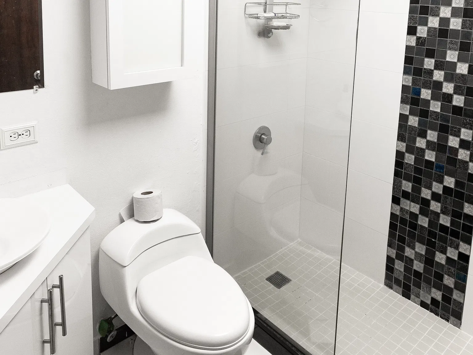 1 bed, $1,800 — Photo 4