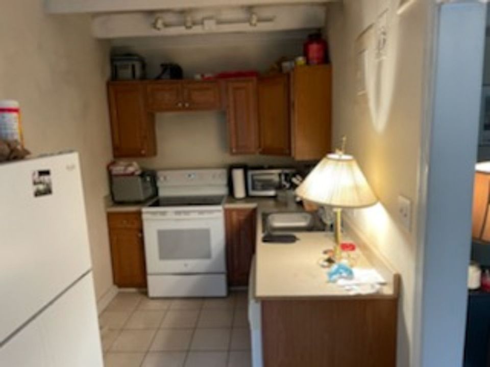 1st image of 3025 Monument Ave APT B3