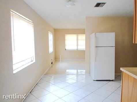 4th image of 4985 12th Ave N