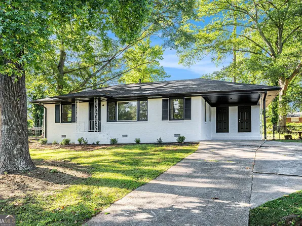 1207 Ellington Dr, Morrow, GA 30260