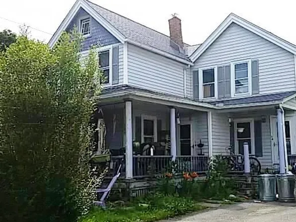 109 Avenue G, Matamoras, PA 18336