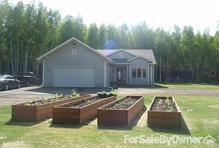 1st image of 2741 Garnet Dr