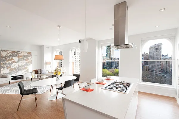 Sold by Corcoran | media 8