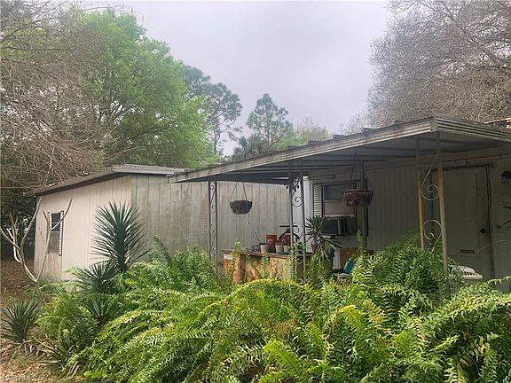5th image of 7852 Bartholomew Dr