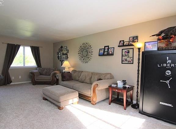 3rd image of 5379 Tall Oaks Dr