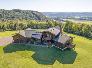 1383 Orange Hill Rd, Athens, PA 18810